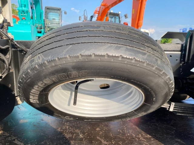 いすゞエルフダンプ小型（2t・3t）[写真09]