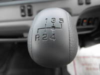 三菱ふそうキャンターアルミバン小型（2t・3t）[写真11]