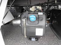 三菱ふそうキャンターアルミバン小型（2t・3t）[写真19]