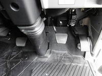 三菱ふそうキャンターアルミバン小型（2t・3t）[写真05]