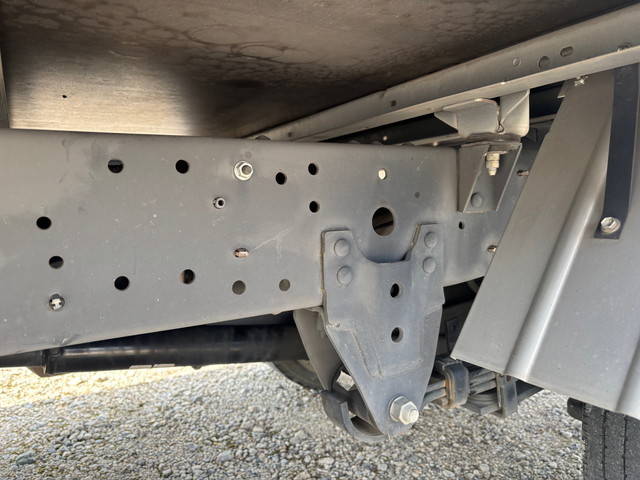 トヨタトヨエースアルミブロック小型（2t・3t）[写真19]