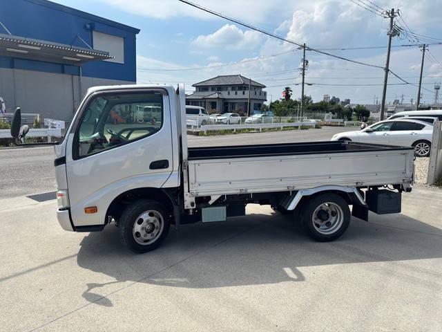 トヨタトヨエースアルミブロック小型（2t・3t）[写真05]