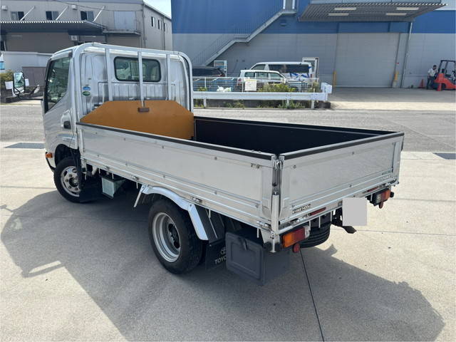 トヨタトヨエースアルミブロック小型（2t・3t）[写真06]