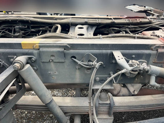 日野プロフィアセーフティローダー大型（10t）[写真21]