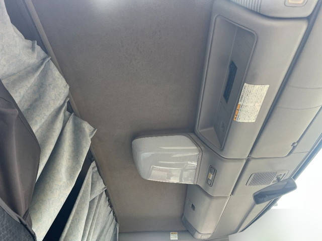 日野プロフィアセーフティローダー大型（10t）[写真35]