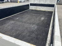 日野デュトロ平ボディ小型（2t・3t）[写真11]