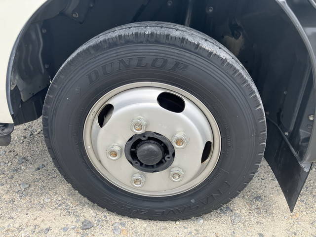 日野デュトロ平ボディ小型（2t・3t）[写真23]