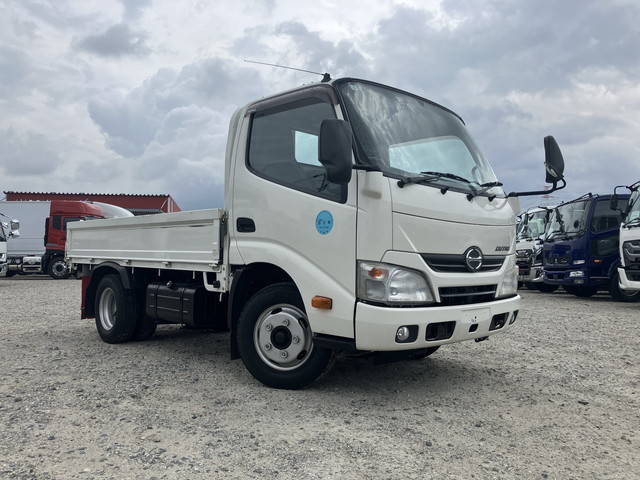 日野デュトロ平ボディ小型（2t・3t）[写真03]