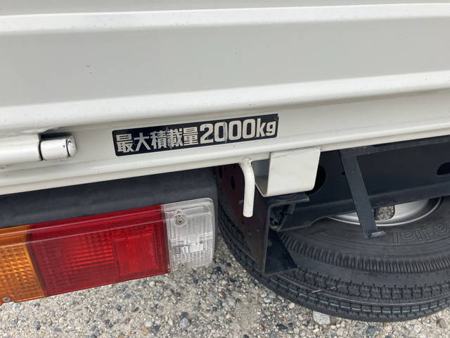 日野デュトロ平ボディ小型（2t・3t）[写真33]
