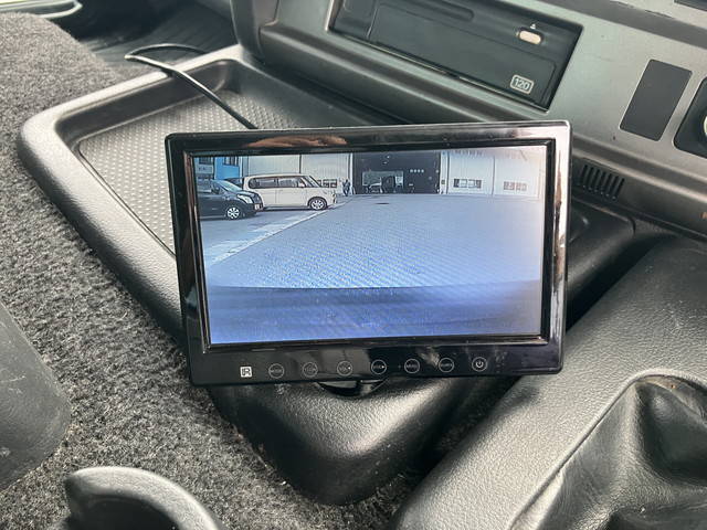 日野プロフィアダンプ大型（10t）[写真27]