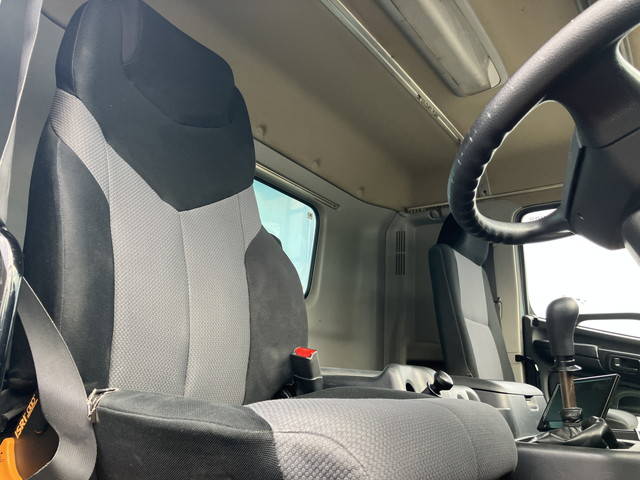 日野プロフィアダンプ大型（10t）[写真32]