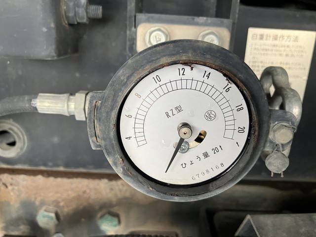 日野プロフィアダンプ大型（10t）[写真33]