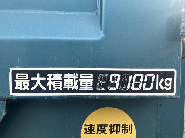 日野プロフィアダンプ大型（10t）[写真09]