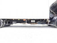 いすゞフォワードアルミバン中型（4t）[写真12]