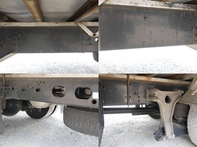 いすゞフォワードアルミバン中型（4t）[写真13]