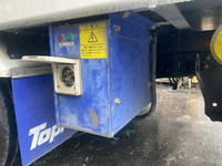 いすゞエルフ冷凍車（冷蔵車）小型（2t・3t）[写真13]