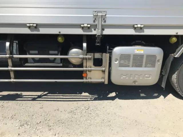 日野プロフィアアルミウイング大型（10t）[写真30]