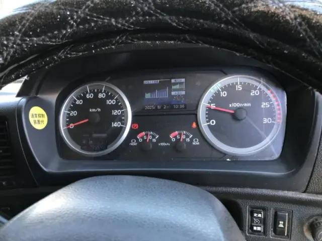 日野プロフィアアルミウイング大型（10t）[写真08]