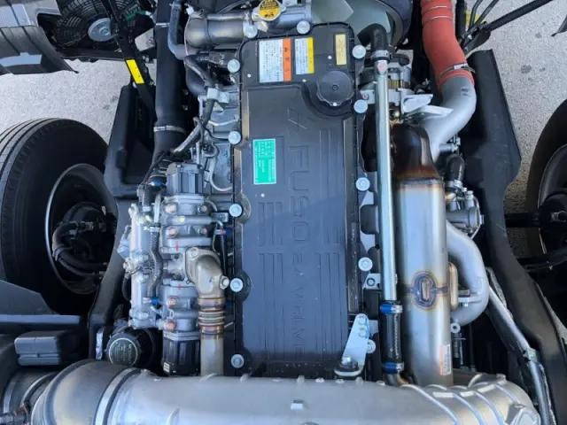 三菱ふそうファイターミキサー車（コンクリートミキサー）中型（4t）[写真17]