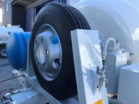 三菱ふそうファイターミキサー車（コンクリートミキサー）中型（4t）[写真26]