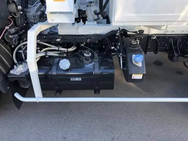 三菱ふそうファイターミキサー車（コンクリートミキサー）中型（4t）[写真26]