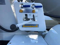 三菱ふそうファイターミキサー車（コンクリートミキサー）中型（4t）[写真30]