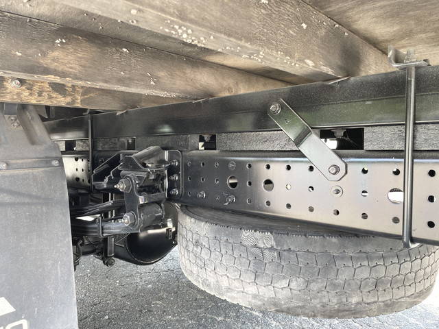 三菱ふそうキャンタークレーン4段小型（2t・3t）[写真24]