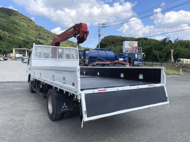 三菱ふそうキャンタークレーン4段小型（2t・3t）[写真04]