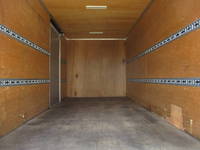 三菱ふそうキャンターアルミバン小型（2t・3t）[写真17]