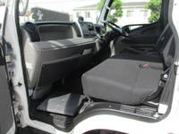 三菱ふそうキャンターアルミバン小型（2t・3t）[写真34]