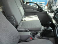 日野デュトロアルミバン小型（2t・3t）[写真28]