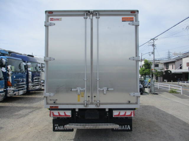 日野デュトロアルミバン小型（2t・3t）[写真06]