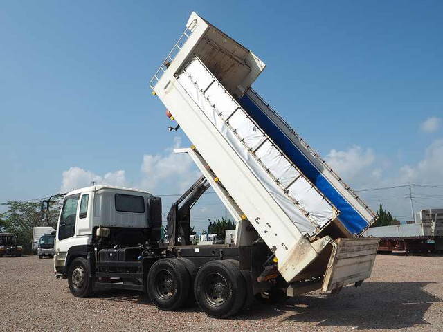 いすゞギガダンプ大型（10t）[写真02]