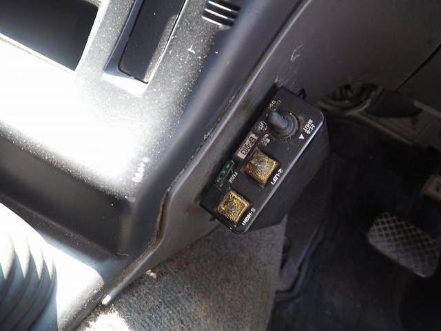 いすゞギガダンプ大型（10t）[写真35]