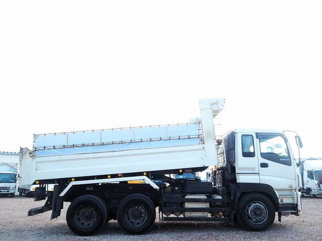 いすゞギガダンプ大型（10t）[写真06]