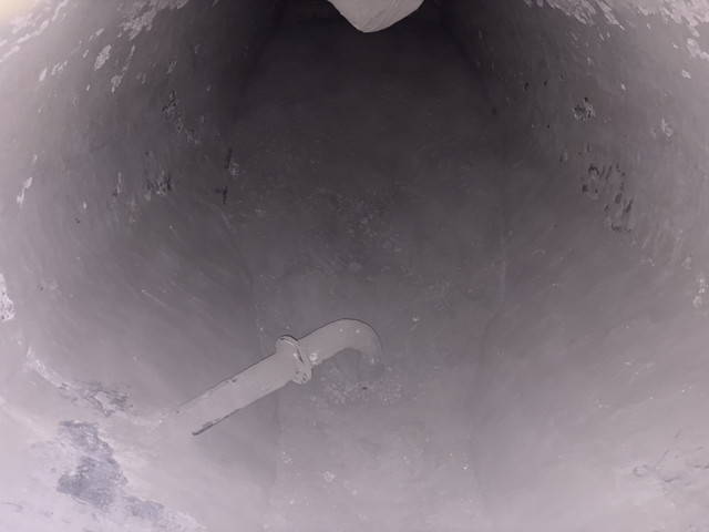 日野プロフィアバルク車（粉粒体運搬車）大型（10t）[写真14]