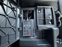 日野プロフィアバルク車（粉粒体運搬車）大型（10t）[写真31]