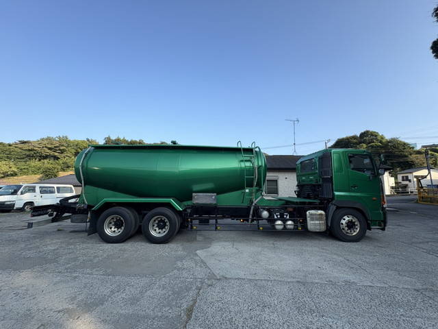 日野プロフィアバルク車（粉粒体運搬車）大型（10t）[写真06]