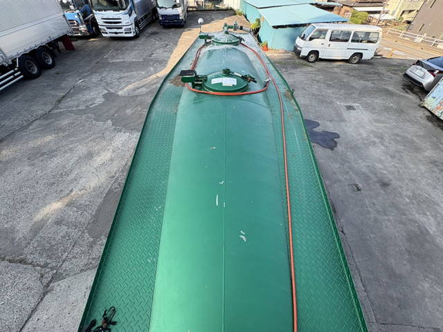 日野プロフィアバルク車（粉粒体運搬車）大型（10t）[写真09]