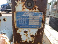 いすゞエルフ平ボディ小型（2t・3t）[写真14]