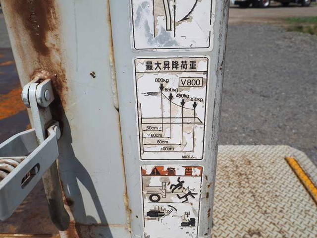 いすゞエルフ平ボディ小型（2t・3t）[写真18]