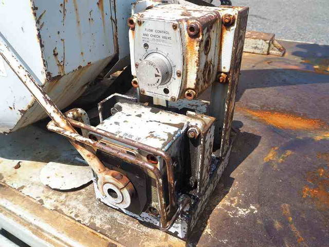 いすゞエルフ平ボディ小型（2t・3t）[写真21]