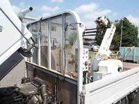 いすゞエルフ平ボディ小型（2t・3t）[写真35]