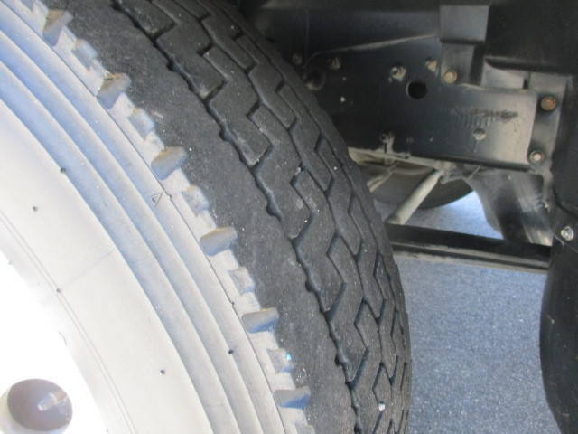 三菱ふそうファイターアルミウイング中型（4t）[写真09]