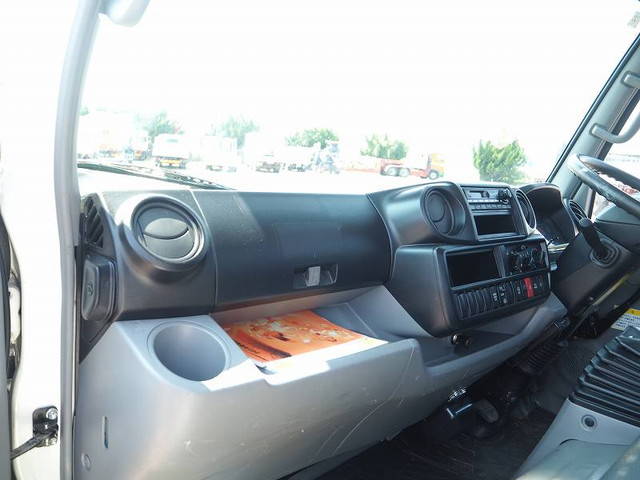 日野デュトロ高所作業車小型（2t・3t）[写真35]