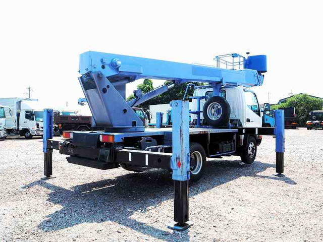 日野デュトロ高所作業車小型（2t・3t）[写真04]