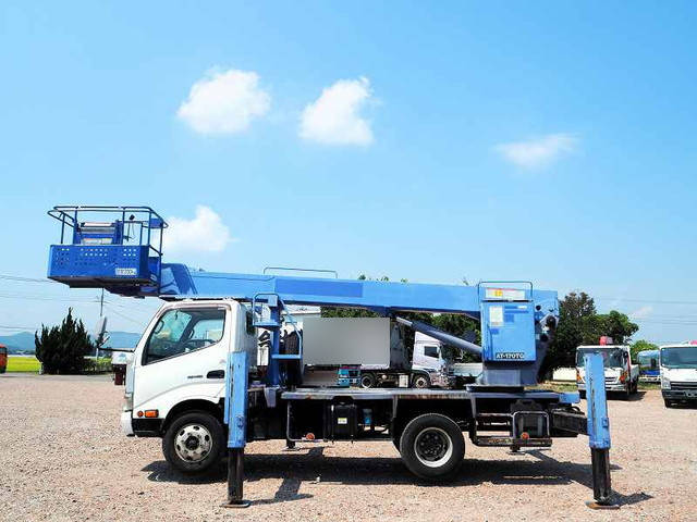 日野デュトロ高所作業車小型（2t・3t）[写真05]