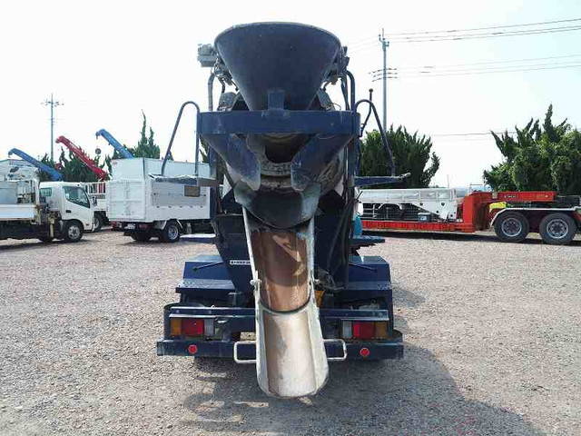 いすゞエルフミキサー車（コンクリートミキサー）小型（2t・3t）[写真19]