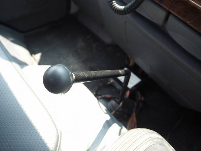 いすゞエルフミキサー車（コンクリートミキサー）小型（2t・3t）[写真38]