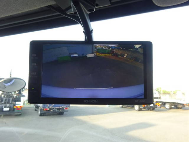 三菱ふそうファイターパッカー車（塵芥車）中型（4t）[写真24]